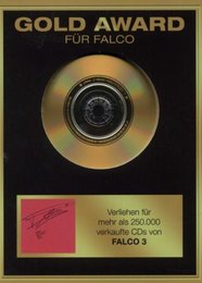 Falco 3 - Gold Award Fur Falco