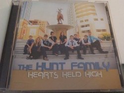 The Hunt Family-Hearts Held High-CD