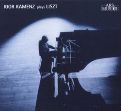 Igor Kamenz Plays Liszt