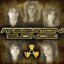 Megaton Blonde by MEGATON BLONDE (2011-05-04)