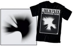 A Thousand Suns: Fan Edition Box Set (Special Edition CD with Bonus Track + T-Shirt)