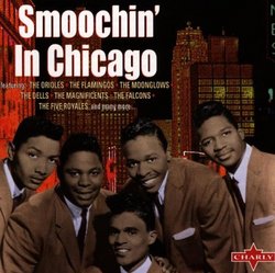 Smoochin in Chicago