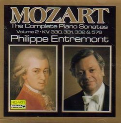 Mozart: The Complete Piano Sonatas Volume 2 (KV. 330, 331, 332, & 576)