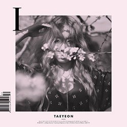 TAEYEON Girls' Generation - I (1st Mini Album) CD + Photo Booklet + Folded Poster + Extra Gift Photocard