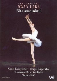 Tchaikovsky: Swan Lake [DVD Video]