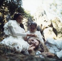 Picnic at Hanging Rock (Blu-ray + DVD)