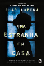 Uma Estranha em Casa (A Stranger in the House) (Portuguese Edition)