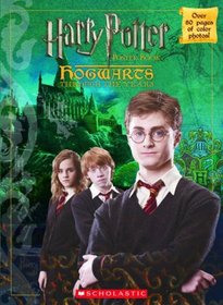 Hogwarts Through The Years Poster Book (Harry Potter Movie V)