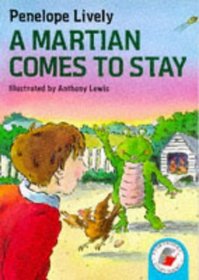 A Martian Comes to Stay (Red Storybooks)