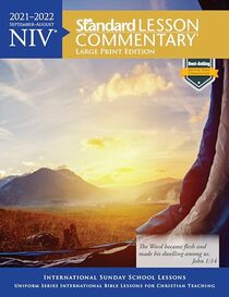 NIV Standard Lesson Commentary Large Print Edition 2021-2022