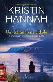 Um Estranho na Cidade (True Colors) (Portuguese Edition)