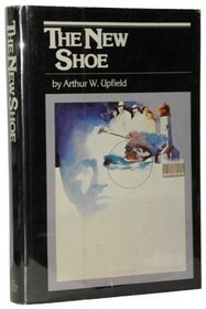 The New Shoe (The Mystery library)