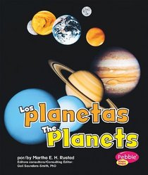 Lo Planetas/The Planets (Pebble Plus Bilingue/Bilingual: En El Espacio/Out of Space) (Spanish Edition)