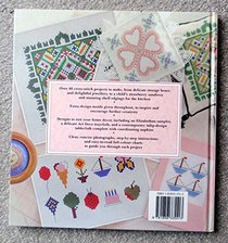 Needleworker's Collection: Over 40 Creative Projects and 100 Original Motifs: Designs in Cross Stitch