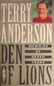 Den of Lions: Memoirs of Seven Years [LARGE PRINT]