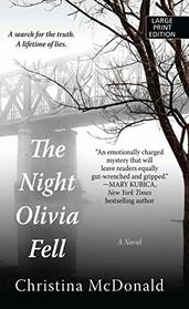 The Night Olivia Fell (Thorndike Press Large Print Core Series)