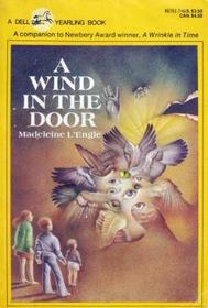 A Wind in the Door (Time Quintet, Bk 2)