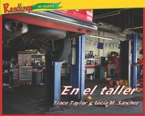 En el garaje / At the Garage (Camiones, Autos Y Motos / Trucks, Cars, and Bikes) (Spanish Edition)