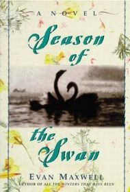 Season of the Swan (Large Print)