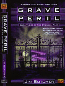 Grave Peril (Dresden Files, Bk 3)