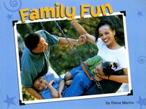 Family Fun (Shutterbug Books: Social Studies)
