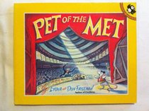 Pet of the Met (Picture Puffins)