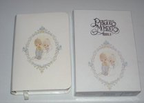 Holy Bible: Precious Moments : King James Version Wedding Edition White