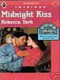 Midnight Kiss (43 Light Street, Bk 9)