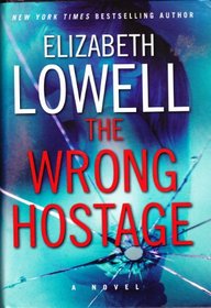 The Wrong Hostage (St. Kilda Consulting, Bk 2) (Large Print)