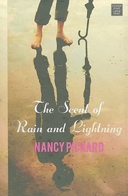 The Scent of Rain and Lightning (Large Print)