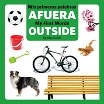 My First Words OUTSIDE (Spanish Edition)