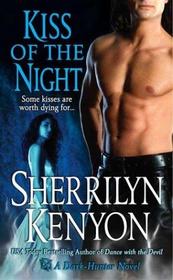 Kiss of the Night (Dark-Hunter, Bk 5)