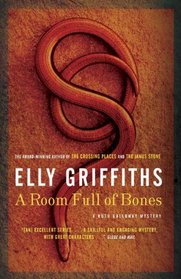 A Room Full of Bones (Ruth Galloway, Bk 4)