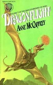 Dragonflight (Dragonriders of Pern, Bk 1)