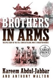 Brothers in Arms (Random House Large Print)