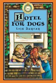 Hotel for Dogs (Lost Treasures, Bk 9)