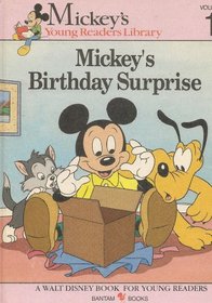 Mickey's Birthday Surprise (Mickey's Young Readers Club, 1)