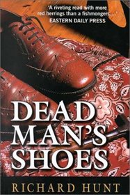 Dead Man's Shoes (Sidney Walsh) (Large Print)
