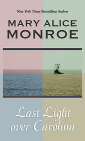 Last Light Over Carolina (Thorndike Famous Authors)