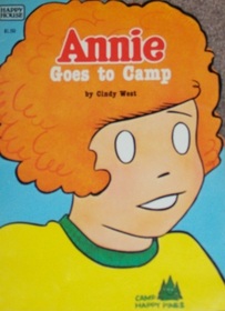 Annie Goes to Camp (Happy House Books)