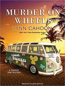 Murder on Wheels (Tourist Trap Mystery)