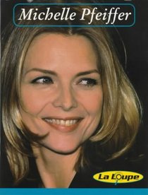 Pret-a-porter: Michelle Pfeiffer Level 2 (La loupe)