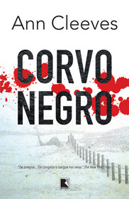 Corvo Negro (Raven Black) (Shetland Island, Bk 1) (Em Portugues do Brasil Edition)