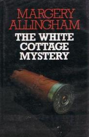 White Cottage Mystery (Large Print)