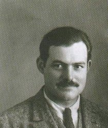 Picturing Hemingway : A Writer in His Time