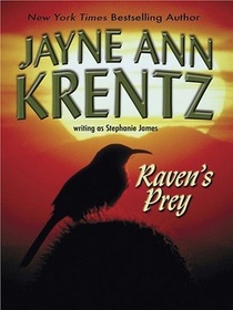 Raven's Prey (Large Print)