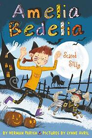 Amelia Bedelia Special Edition Holiday Chapter Book #2: Amelia Bedelia Scared Silly (Amelia Bedelia Special Edition Holiday, 2)