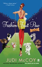 Fashion Faux Paw (Dog Walker, Bk 6)