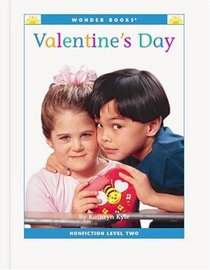 Valentine's Day (Wonder Books Level 2 Holidays)