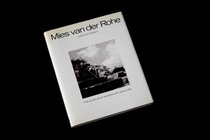 Mies van der Rohe : Critical Essays